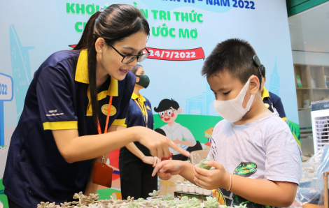 Cho con học những điều lớn lao từ trang sách