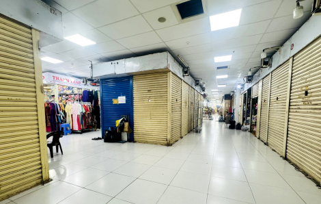 Lo khai thuế sai, tiểu thương đóng sạp ngay cận tết