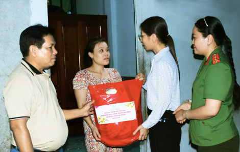 Xuân đến sớm nơi xóm trọ của nữ công nhân