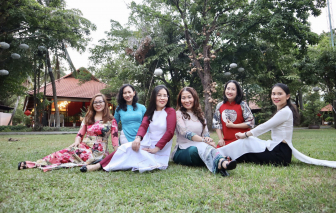 Bạn bè - liều thuốc giải ngán của đàn bà trung niên