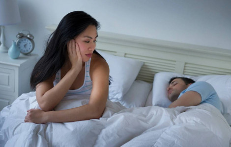 Tự dưng... mất hứng ngang hông