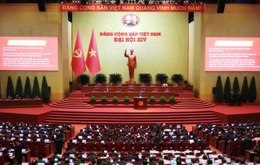 Công bố danh sách 19 Ủy viên Bộ Chính trị khóa XIV