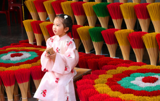 Du xuân ở những làng nghề