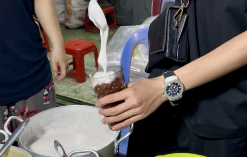 Một ly chè Huế thanh vị giữa lòng thành phố