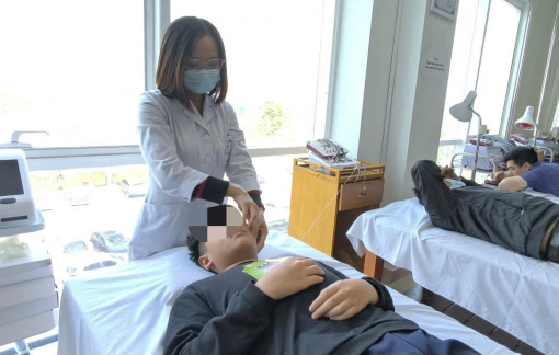 Trời lạnh kéo dài, đột quỵ, liệt mặt gia tăng