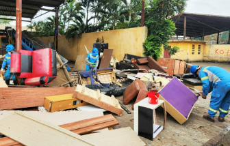 Chuyện về những chiếc sofa bị 'bỏ rơi' ở chung cư