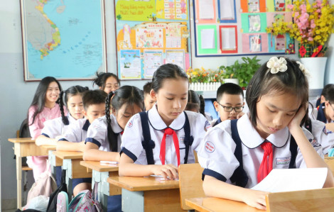 Không ép học sinh mua sách giáo khoa mới khi sách còn sử dụng được