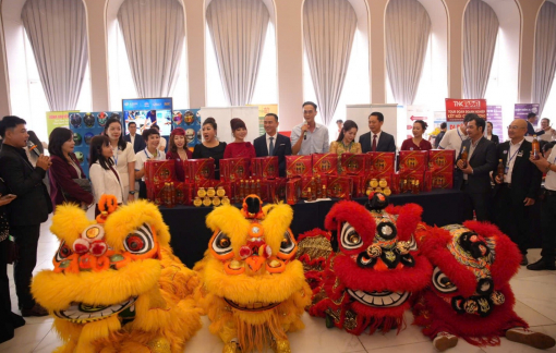 Hội Doanh nhân Sài Gòn tổng kết hoạt động hội năm 2025 với chủ đề “Đêm sắc màu”