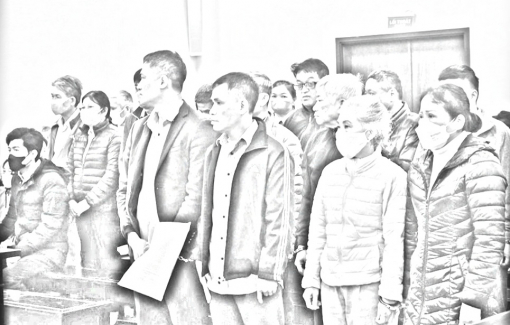 Vụ trục lợi BHXH: Có hay không việc thỏa thuận ăn chia?