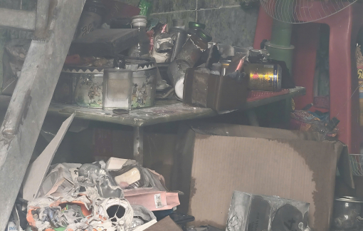 Cháy 4 phòng trọ của công nhân, lửa thiêu rụi nhiều tài sản