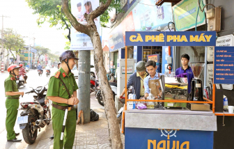 Kiên trì, mạnh tay lập lại trật tự vỉa hè