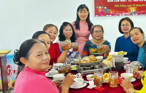 Ấm áp chương trình “Mẹ đỡ đầu” và “Xuân yêu thương” tại xã Dầu Tiếng