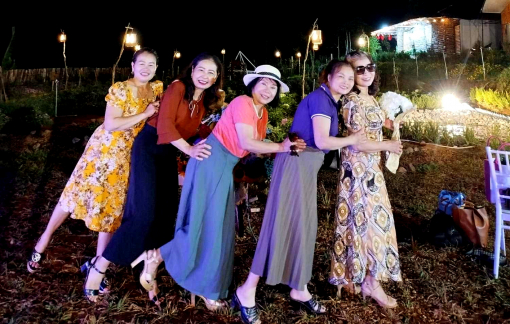 U70 hẹn nhau yêu đời