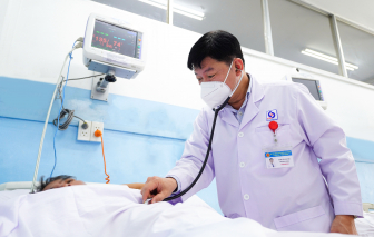 Người đàn ông suýt tử vong do đột quỵ khi đang ngủ trưa