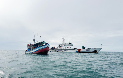 Bộ Tư Lệnh Vùng Cảnh sát biển 4 làm tốt nhiệm vụ trên biển