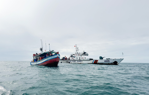 Bộ Tư Lệnh Vùng Cảnh sát biển 4 làm tốt nhiệm vụ trên biển