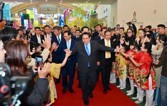 Thủ tướng Phạm Minh Chính dự Lễ khai mạc Hội chợ Mùa Xuân 2026
