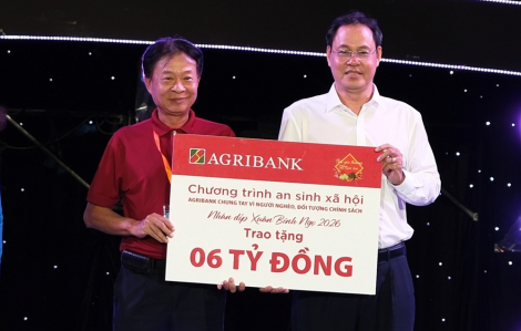 Agribank ủng hộ 6 tỉ đồng hỗ trợ người nghèo, đối tượng chính sách trên địa bàn TPHCM nhân dịp Tết Bính Ngọ 2026