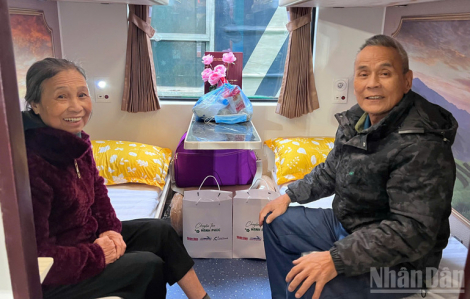 "Chuyến tàu hạnh phúc": Hành trình nhân văn chào Xuân mới