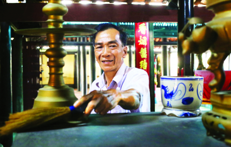 Đời người thủ từ dưới những mái đình