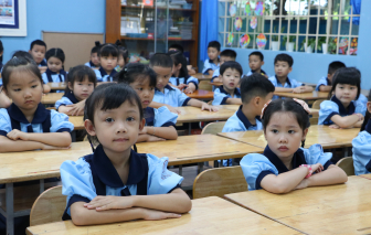 Hệ thống tuyển sinh đầu cấp TPHCM quá tải trong ngày đầu mở cổng rà soát