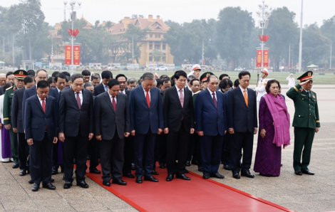 Lãnh đạo Đảng, Nhà nước vào Lăng viếng Chủ tịch Hồ Chí Minh nhân kỷ niệm 96 năm Ngày thành lập Đảng Cộng sản Việt Nam