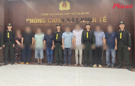 Triệt phá đường dây sản xuất xăng RON A95 giả quy mô lớn tại TPHCM