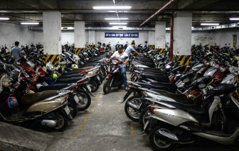 Bãi giữ xe bóc trần văn hóa chung cư