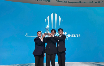 Lần đầu tiên sinh viên Việt Nam giành giải Bạc GovTech toàn cầu tại Dubai