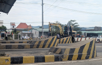 TPHCM tháo dỡ trạm thu phí trên Quốc lộ 51