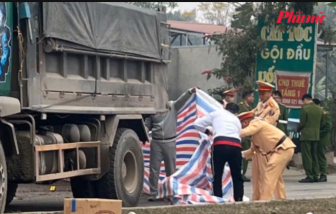 Va chạm kinh hoàng giữa hai xe tải ở Thái Nguyên, khiến 1 cán bộ CSGT tử vong