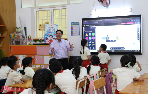 Ban hành quy tắc ứng xử của nhà giáo trong môi trường số