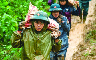 Mùi vôi mới cay nồng trong gió