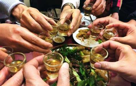 Không phải thuốc giải rượu, chuyên gia mách 'tốp thực phẩm' giúp cơ thể hồi phục sau tiệc tết