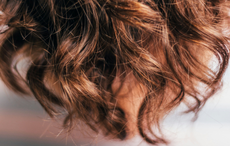 Những cách đơn giản giúp cải thiện mái tóc khô xơ ngay tại nhà