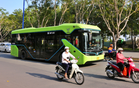 TPHCM miễn phí vé xe buýt trong 4 ngày tết