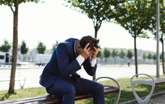 Có nên vay 100 triệu đồng "làm màu" để sĩ với cha mẹ, họ hàng dịp tết?