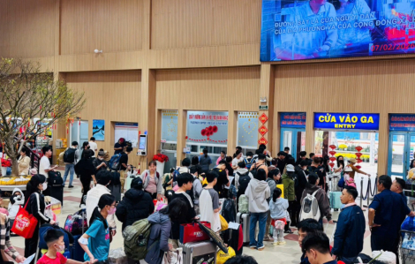 Những lưu ý khi đi máy bay, tàu hoả dịp Tết Nguyên đán Bính Ngọ 2026