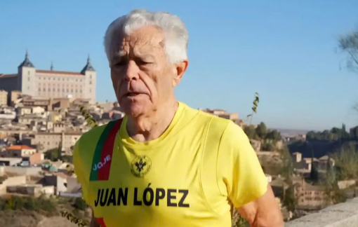 Vận động viên marathon 82 tuổi khỏe như lúc đôi mươi