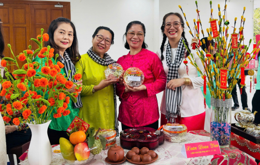 Sôi nổi hội thi trang trí mứt tết, lan tỏa niềm vui xuân