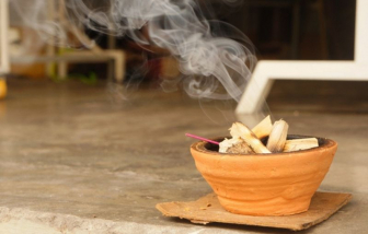 Cách xông nhà giúp làm sạch không gian, đón năm mới an lành