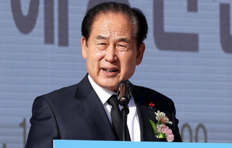 Đề xuất 'nhập khẩu' cô dâu Việt, Huyện trưởng Hàn Quốc bị khai trừ khỏi đảng