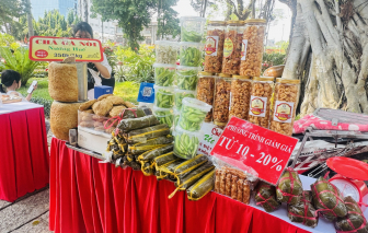 Giá giò, chả... tăng theo giá thịt tươi