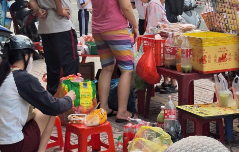Vi phạm về thức ăn đường phố có thể bị phạt đến 3 triệu đồng