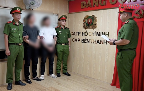 Công an TPHCM bắt khẩn cấp 2 đối tượng đi xe sang gây rối giữa trung tâm TPHCM