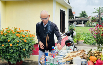 Mùi tất niên quê nhà