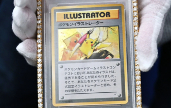 Thẻ bài Pokemon độc đáo được bán với giá kỷ lục 16,5 triệu USD