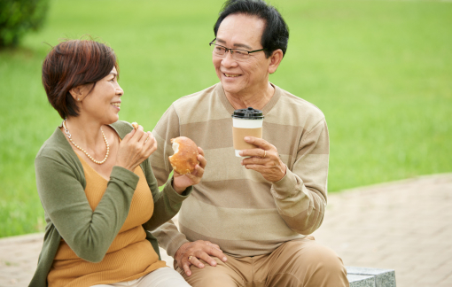 Cả đời trao trọn yêu thương