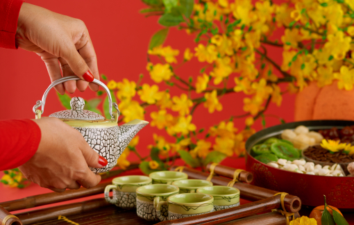 Nỗi ám ảnh mâm cơm cúng tết của mẹ chồng