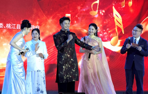 Xem MV hợp tác Việt - Trung của Võ Minh Lâm